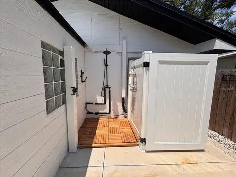 4200 42nd Avenue N St Petersburg FL 33714