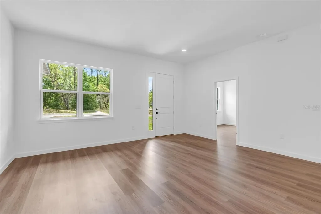 9651 W Pineview Way Dunnellon FL 34434