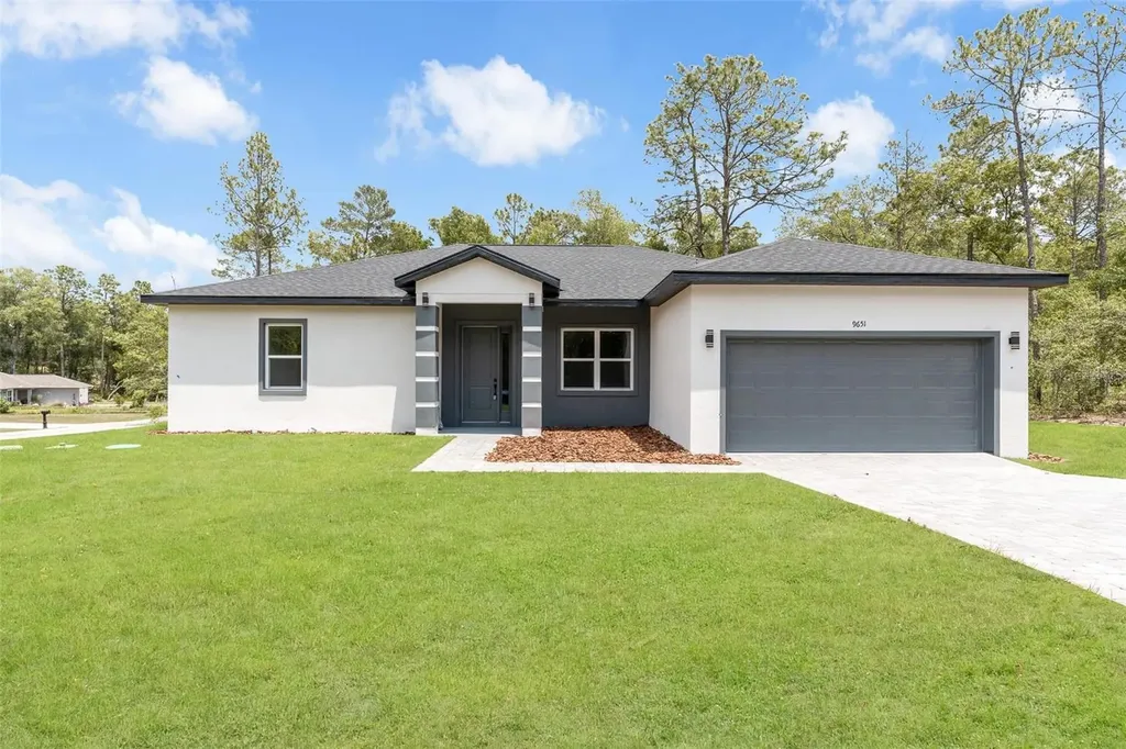 9651 W Pineview Way Dunnellon FL 34434