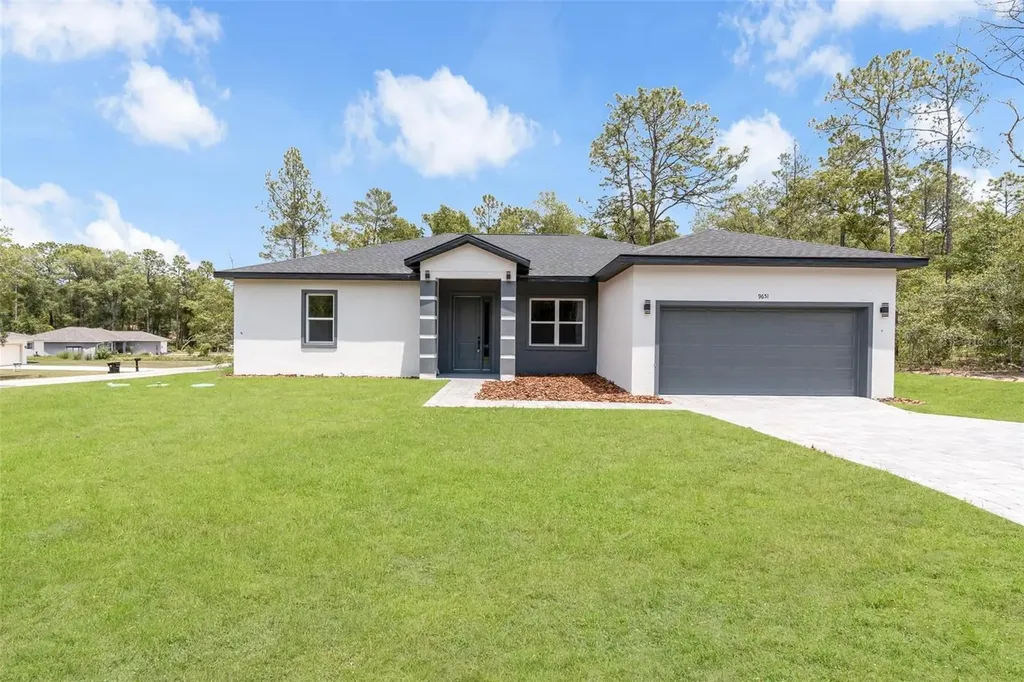 9651 W Pineview Way Dunnellon FL 34434