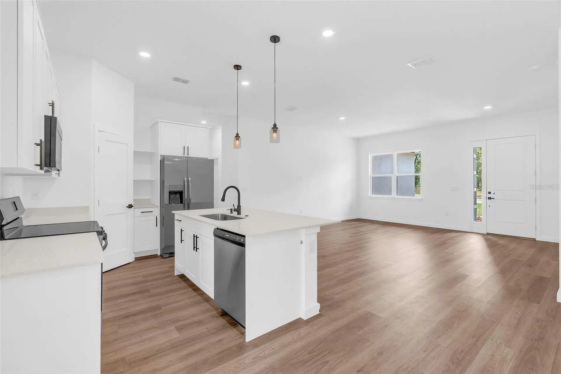9651 W Pineview Way Dunnellon FL 34434