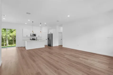 9651 W Pineview Way Dunnellon FL 34434