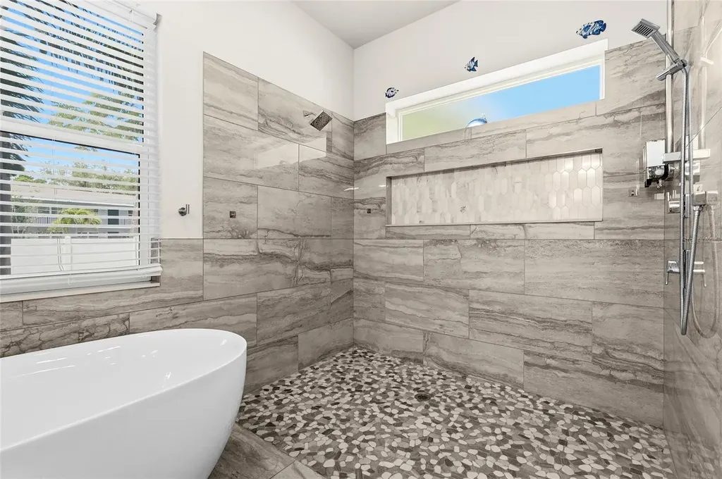 1775 7th Street Sarasota FL 34236