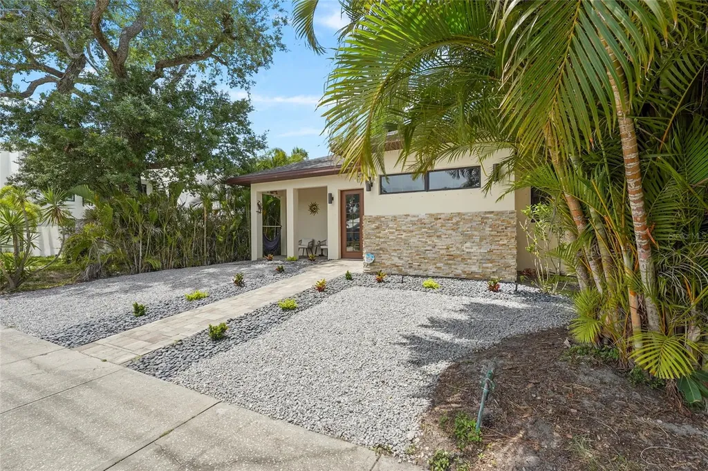 1775 7th Street Sarasota FL 34236