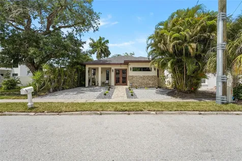 1775 7th Street Sarasota FL 34236