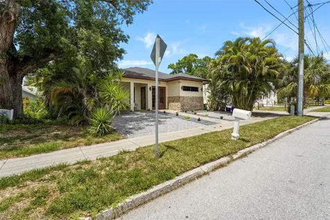 1775 7th Street Sarasota FL 34236