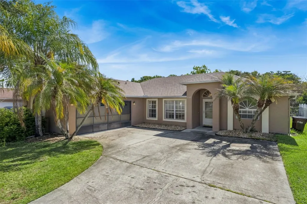 3203 Sawgrass Creek Circle St Cloud FL 34772
