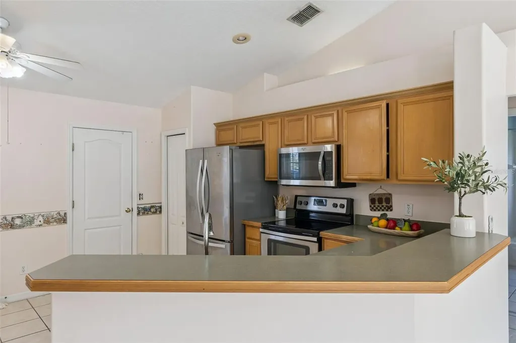 3203 Sawgrass Creek Circle St Cloud FL 34772