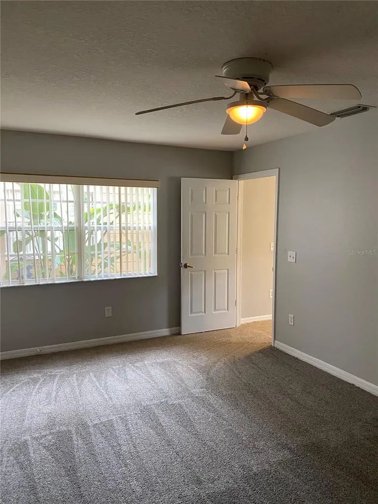 613 Coconut Palm Way Davenport FL 33897