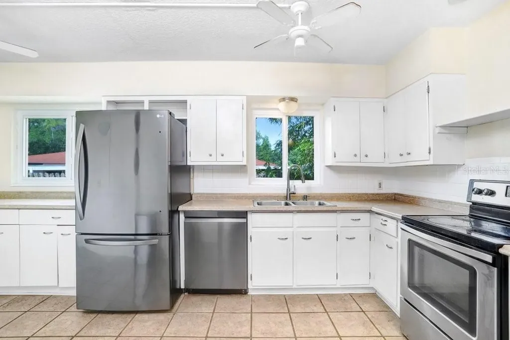 779 Bayou Boulevard S St Petersburg FL 33705