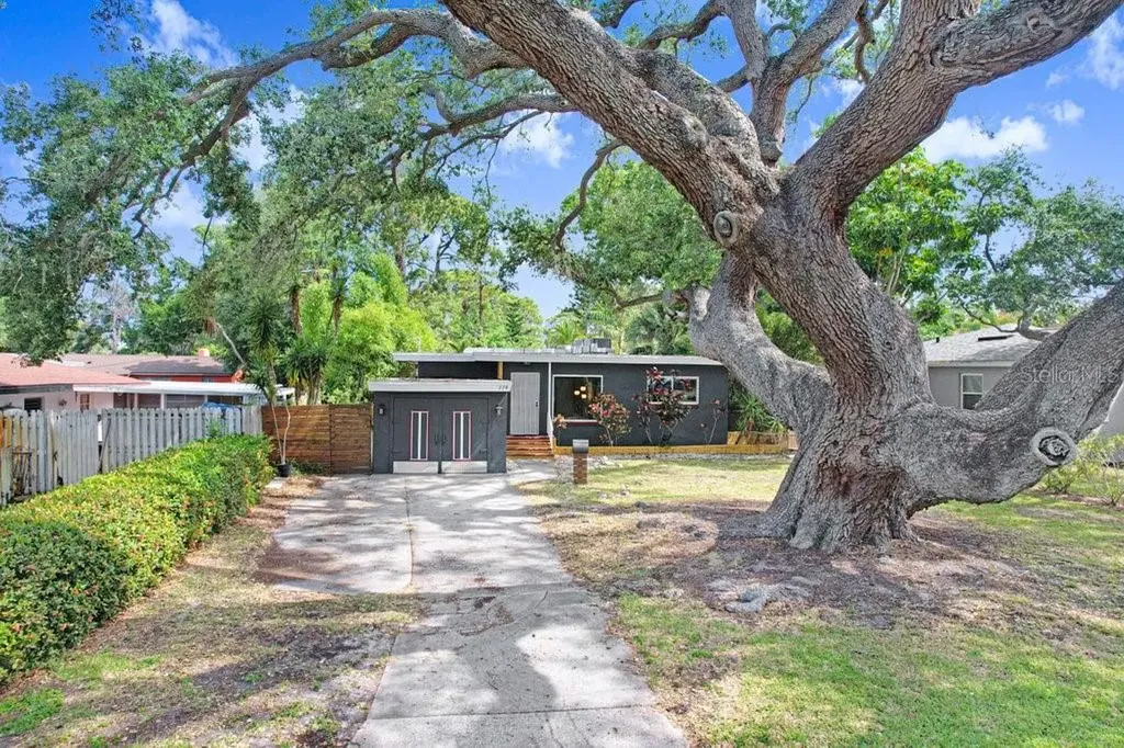 779 Bayou Boulevard S St Petersburg FL 33705