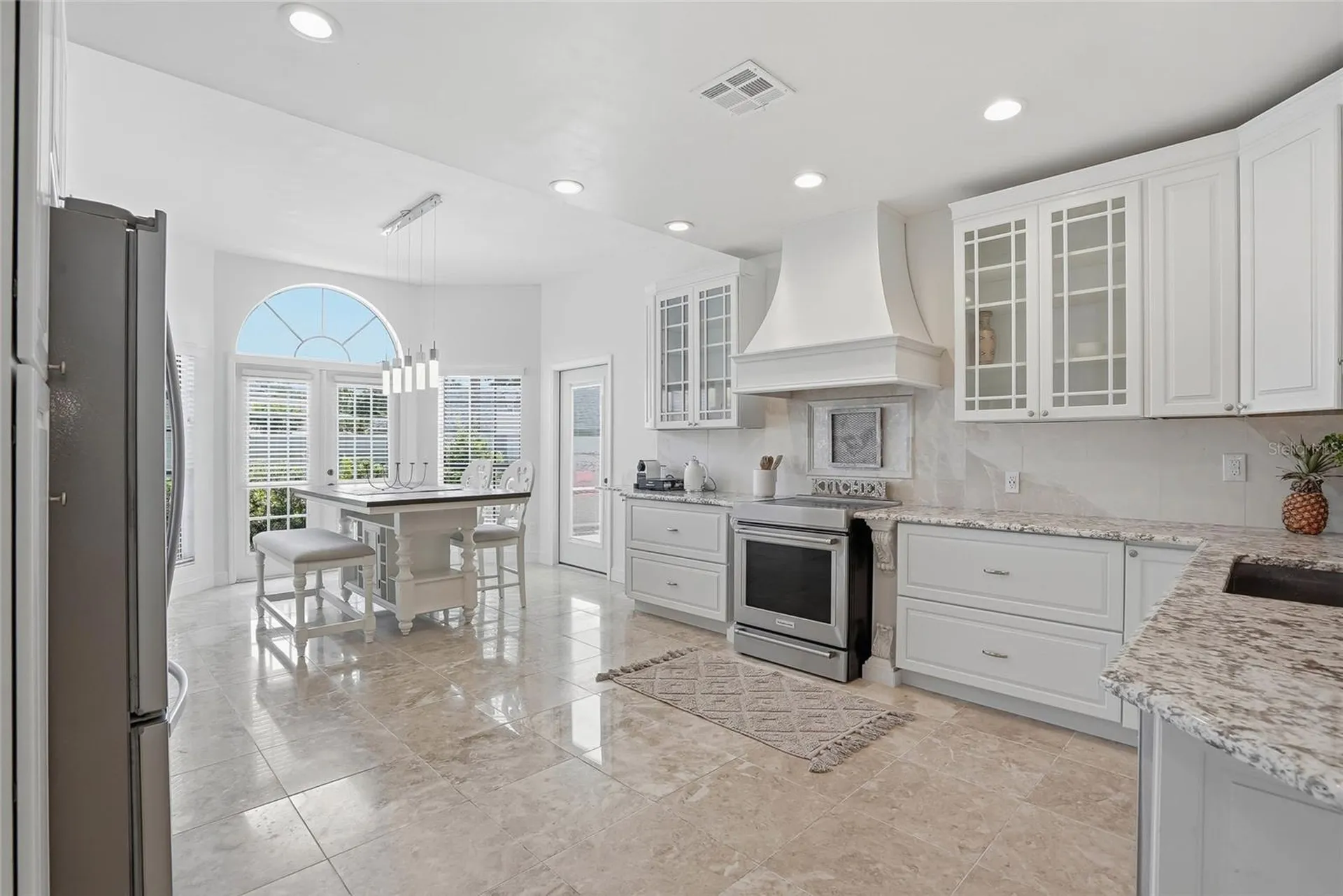 18740 Wimbledon Circle Lutz FL 33558