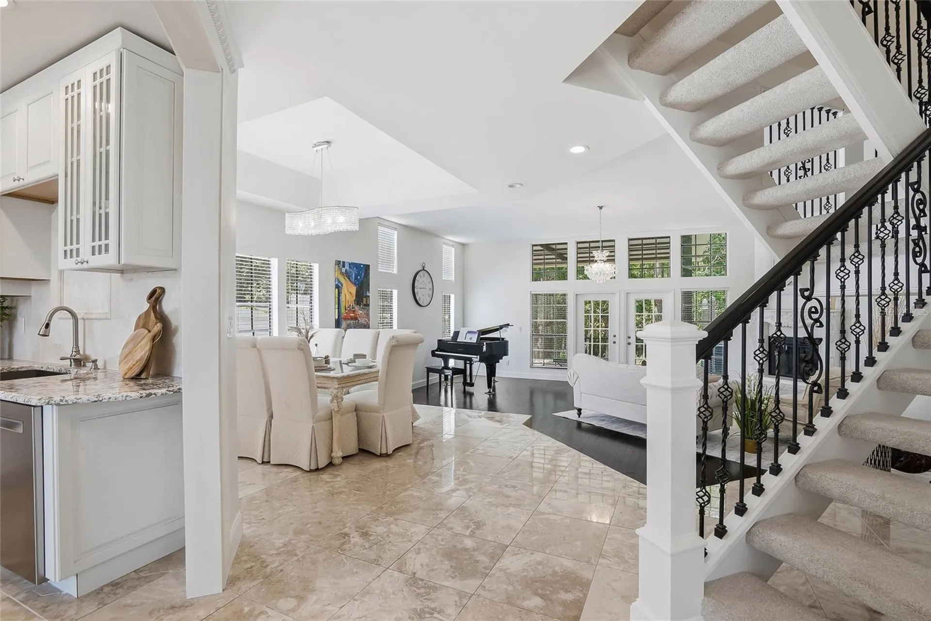 18740 Wimbledon Circle Lutz FL 33558