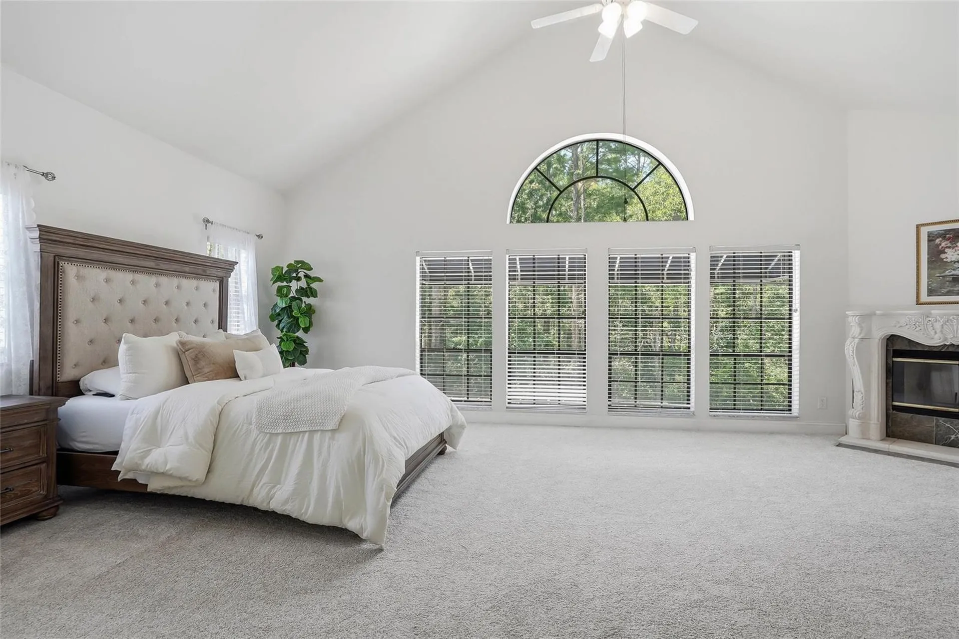 18740 Wimbledon Circle Lutz FL 33558