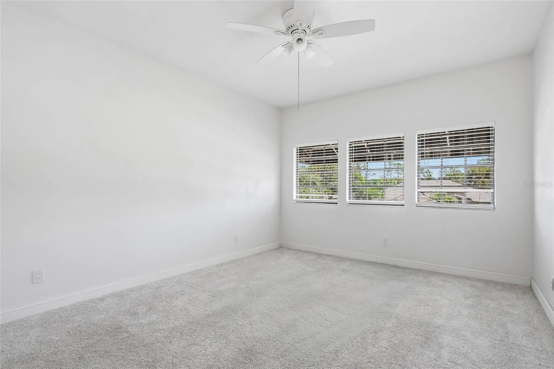 18740 Wimbledon Circle Lutz FL 33558