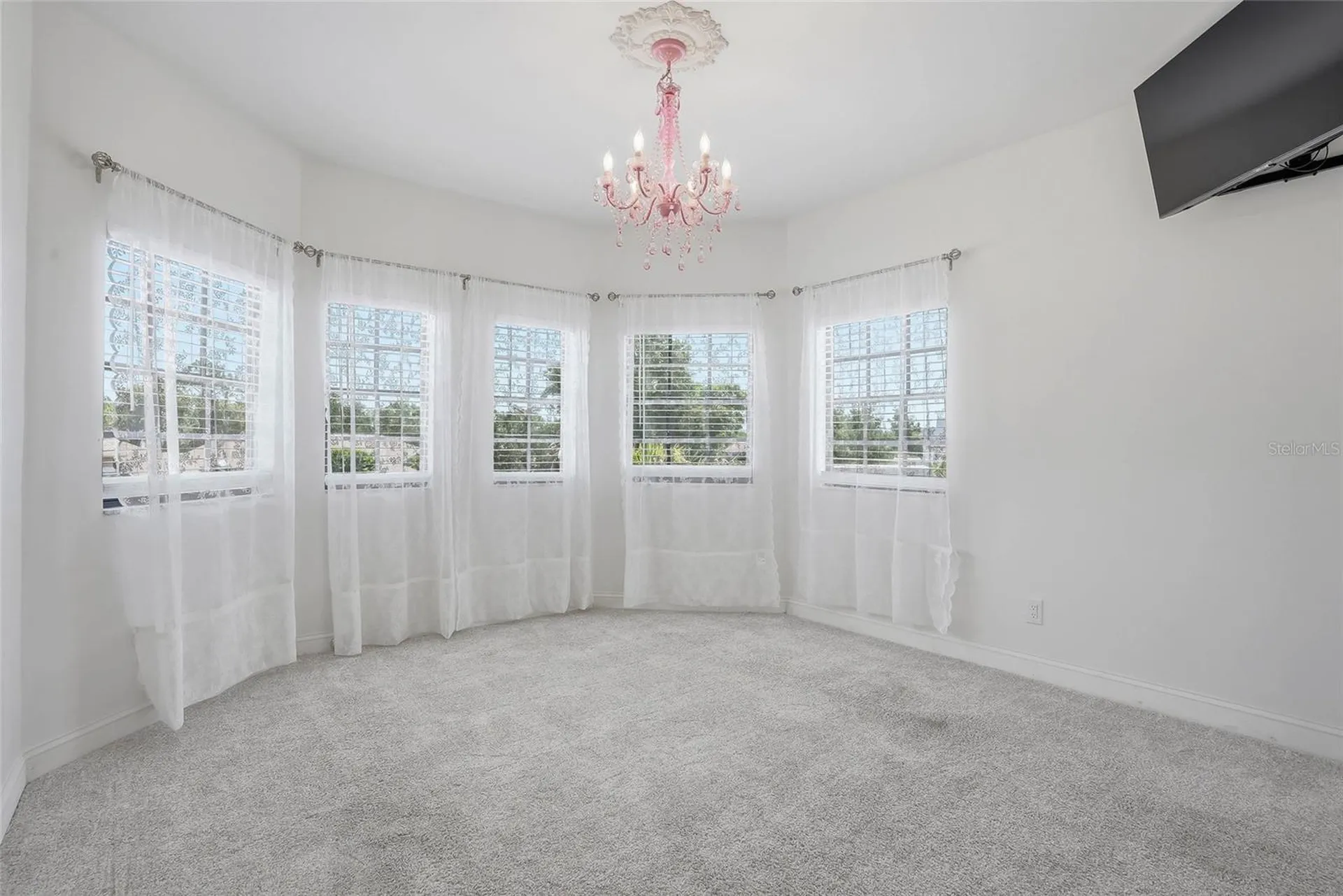 18740 Wimbledon Circle Lutz FL 33558