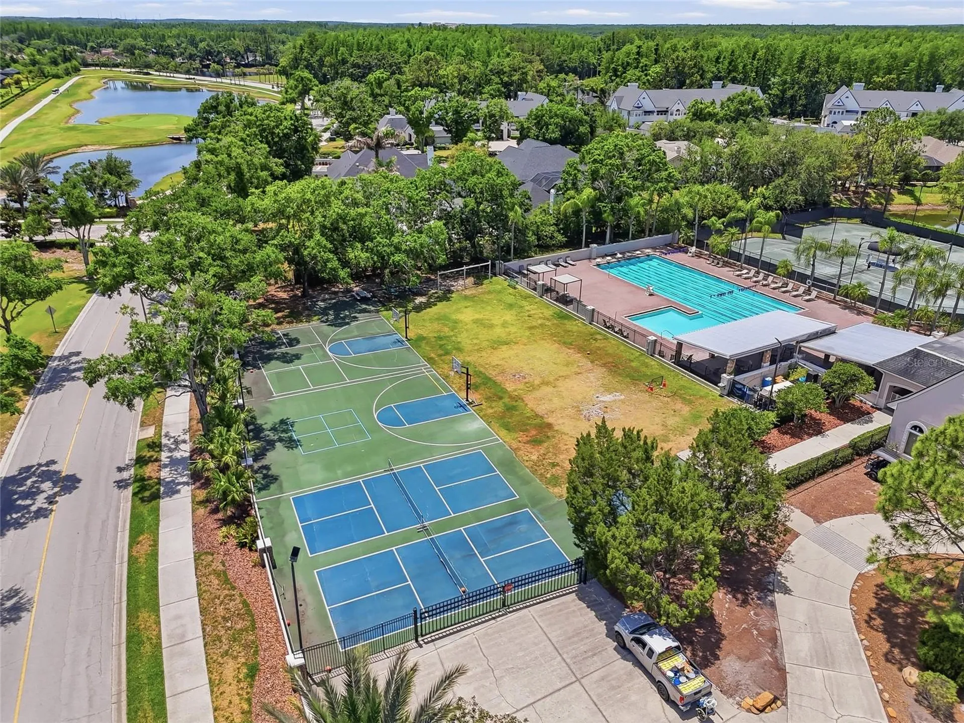 18740 Wimbledon Circle Lutz FL 33558