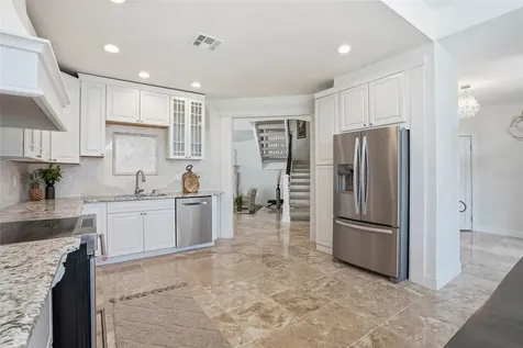 18740 Wimbledon Circle Lutz FL 33558