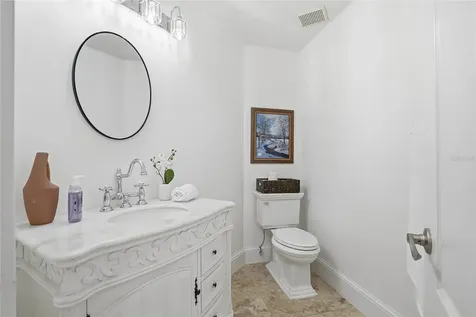 18740 Wimbledon Circle Lutz FL 33558