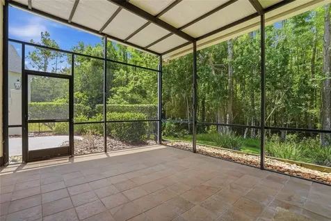 18740 Wimbledon Circle Lutz FL 33558