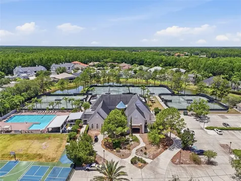18740 Wimbledon Circle Lutz FL 33558