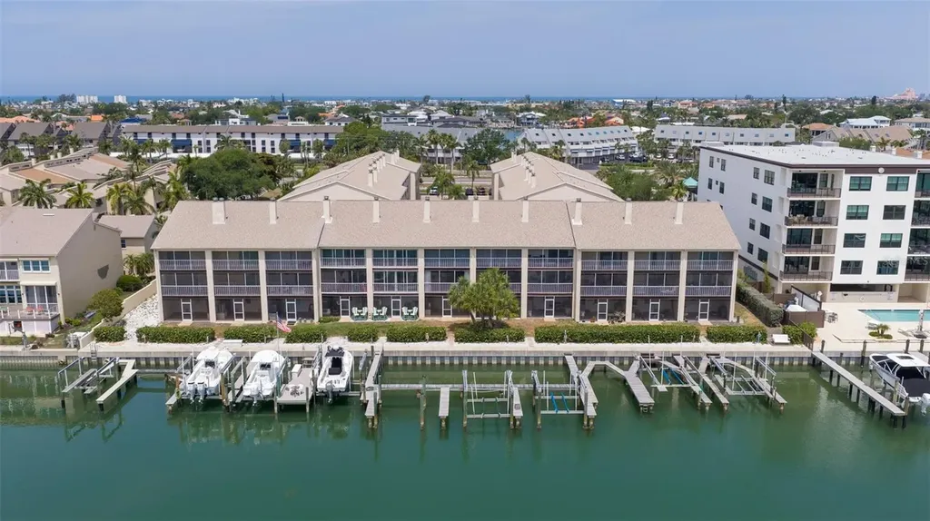 465 Pinellas Bayway S Tierra Verde FL 33715