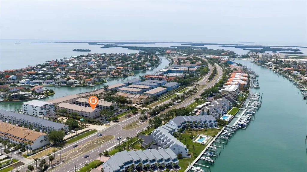 465 Pinellas Bayway S Tierra Verde FL 33715