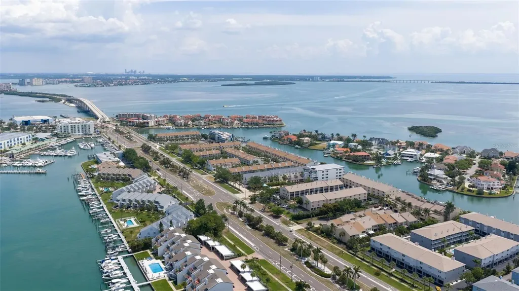 465 Pinellas Bayway S Tierra Verde FL 33715