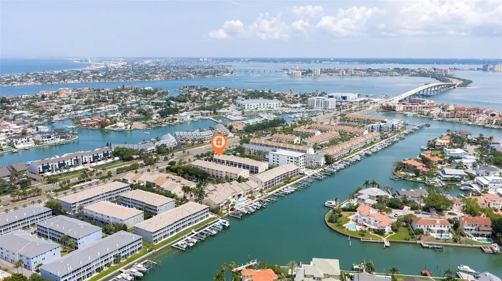 465 Pinellas Bayway S Tierra Verde FL 33715