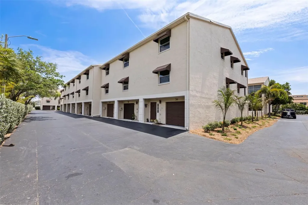 465 Pinellas Bayway S Tierra Verde FL 33715