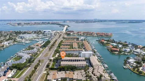 465 Pinellas Bayway S Tierra Verde FL 33715