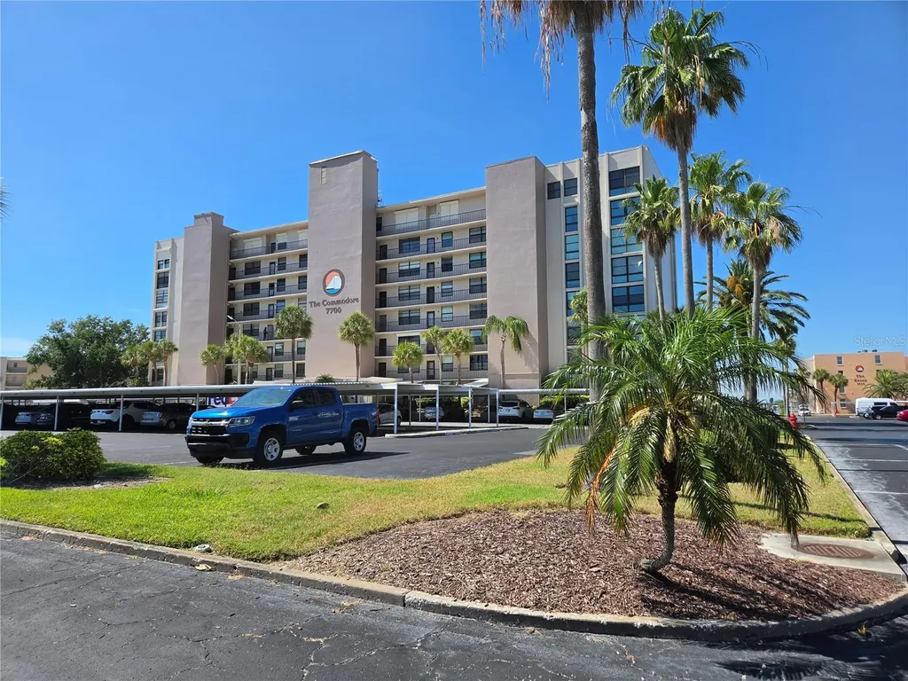 7700 Sun Island Drive S South Pasadena FL 33707