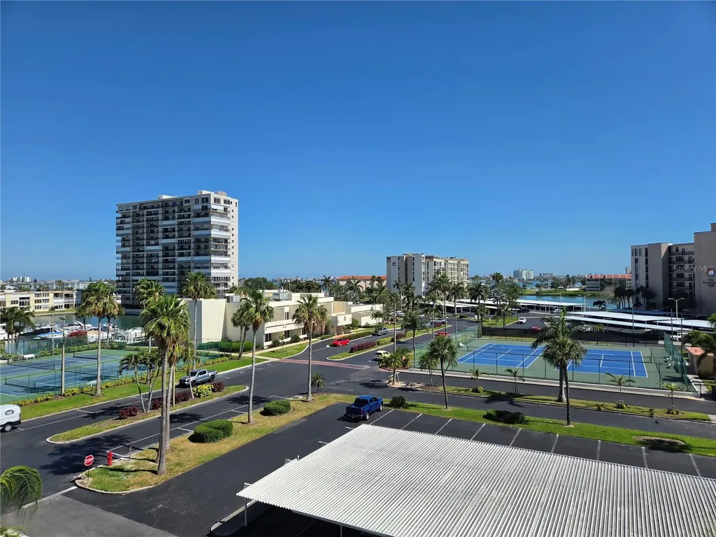 7700 Sun Island Drive S South Pasadena FL 33707