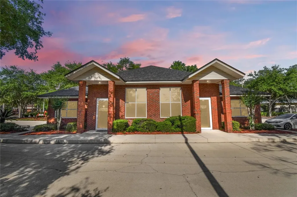 1555 Kingsley Avenue Orange Park FL 32073