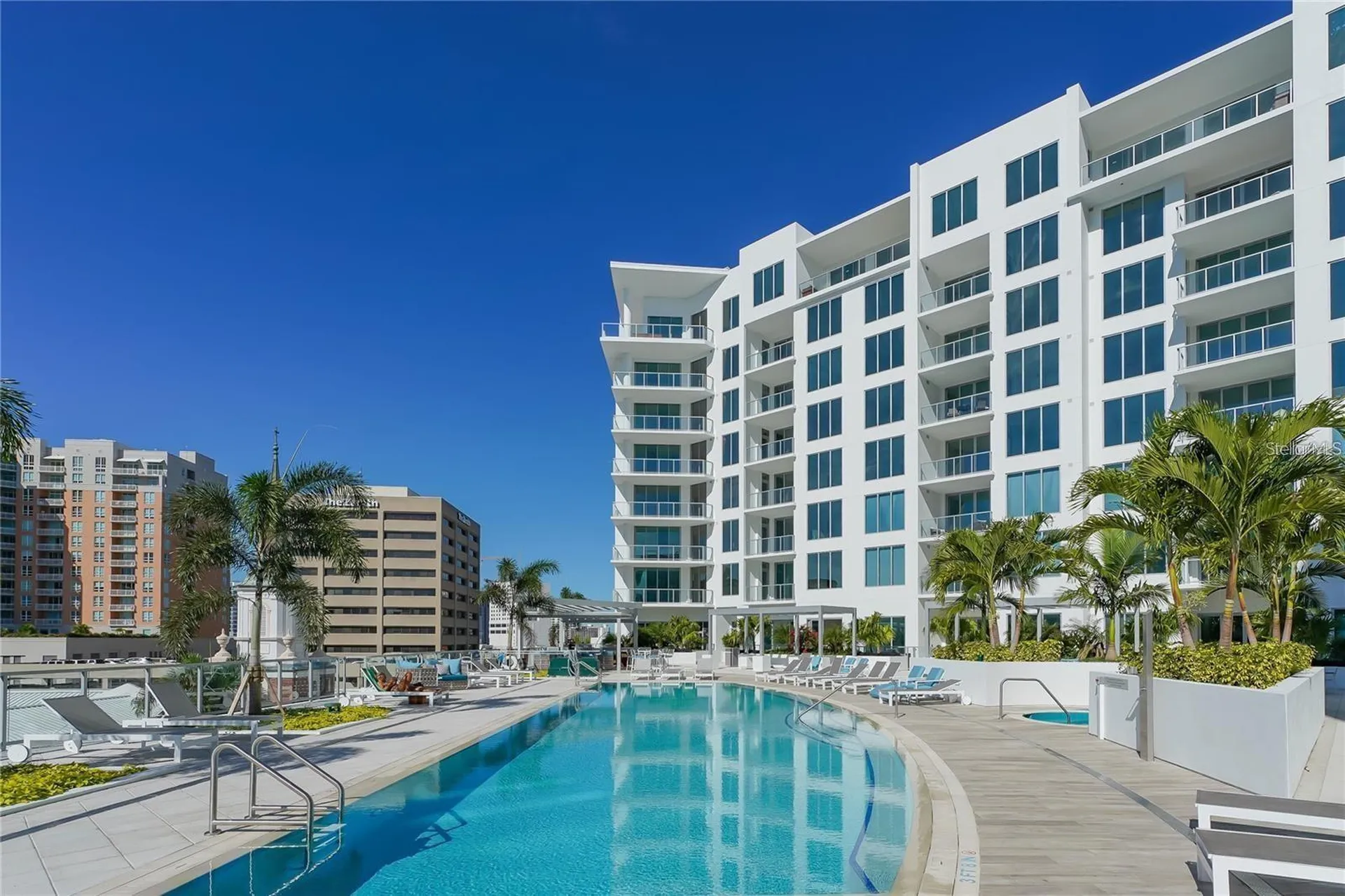 111 S Pineapple Avenue Sarasota FL 34236