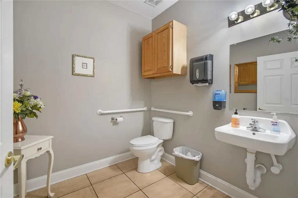 1555 Kingsley Avenue Orange Park FL 32073