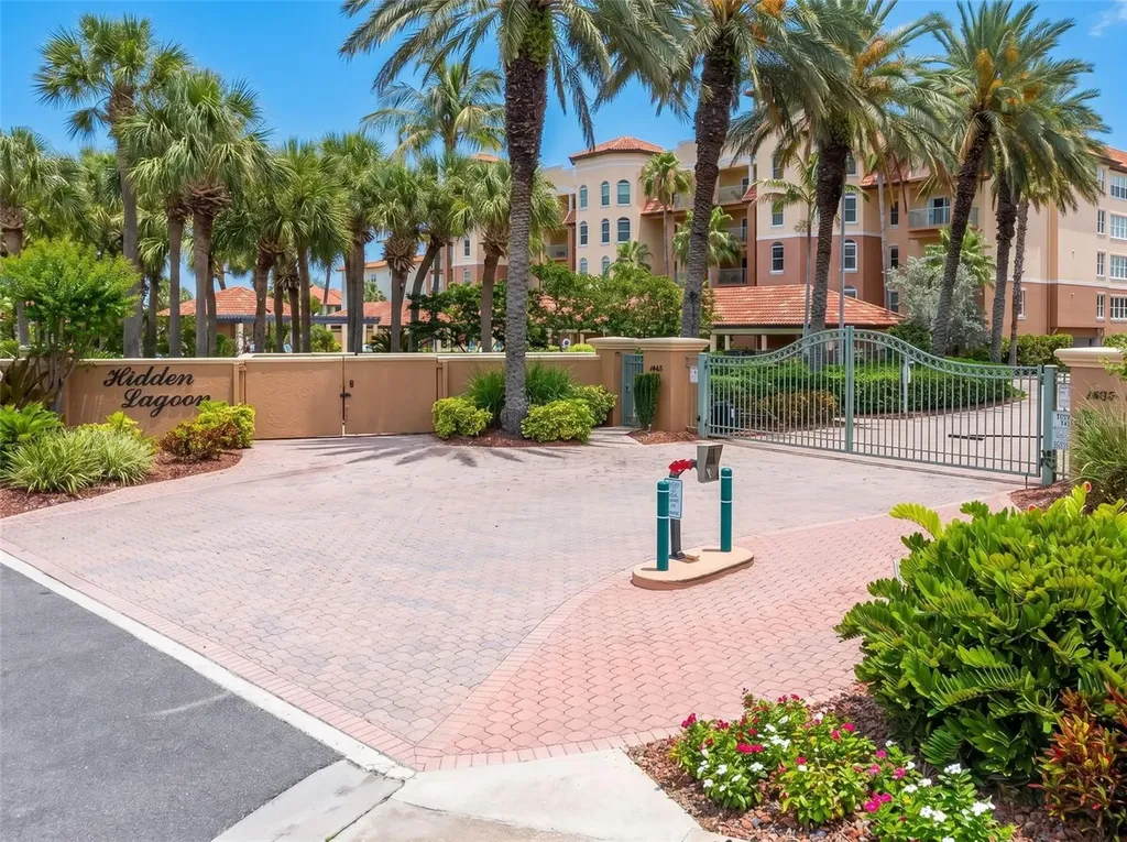 1695 Pinellas Bayway S Tierra Verde FL 33715