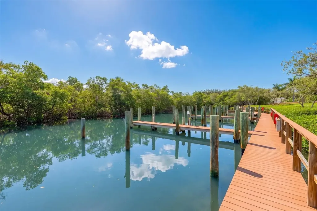 1695 Pinellas Bayway S Tierra Verde FL 33715