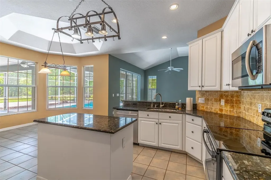 4554 Shanewood Court Orlando FL 32837