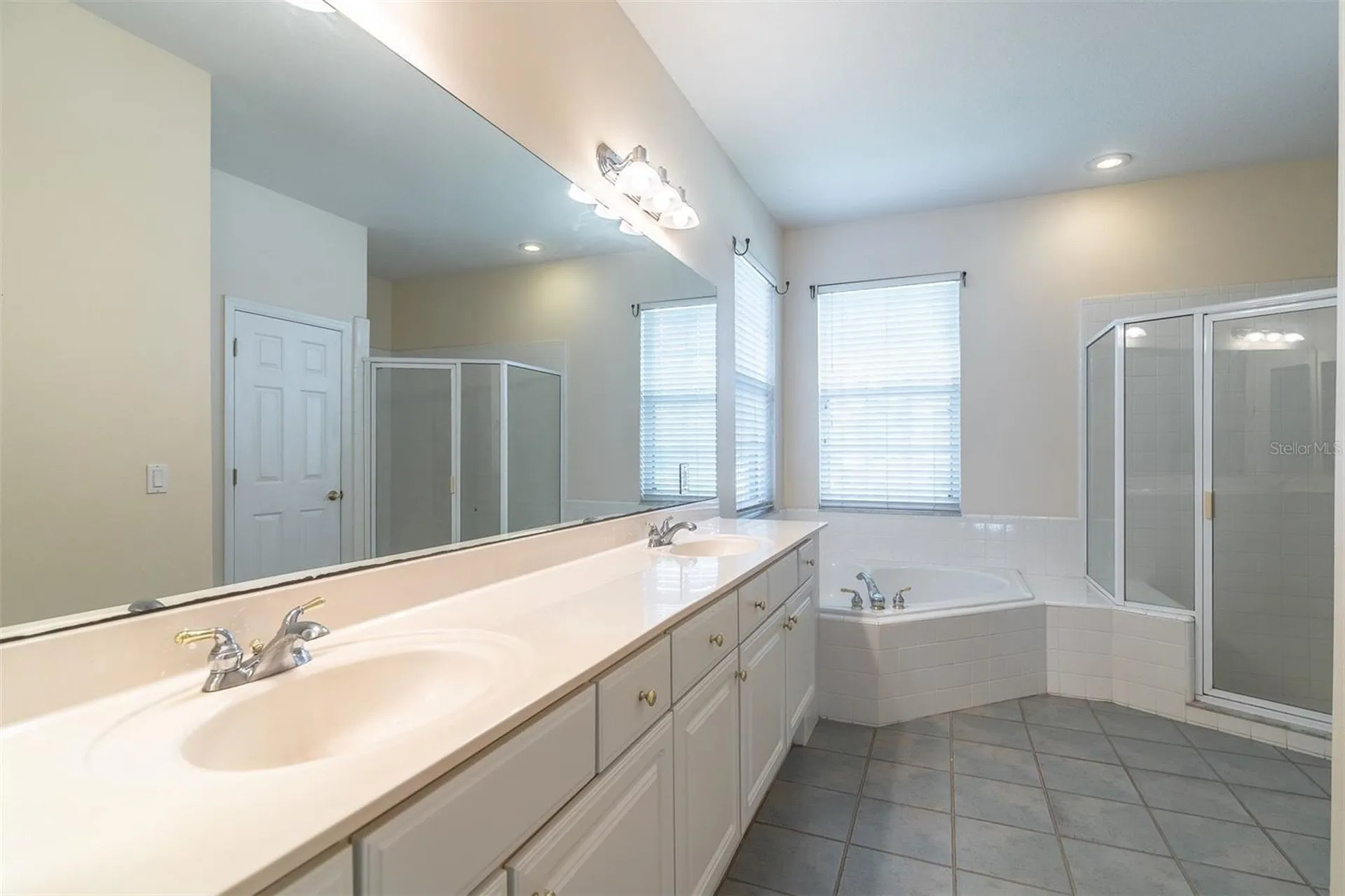 4554 Shanewood Court Orlando FL 32837
