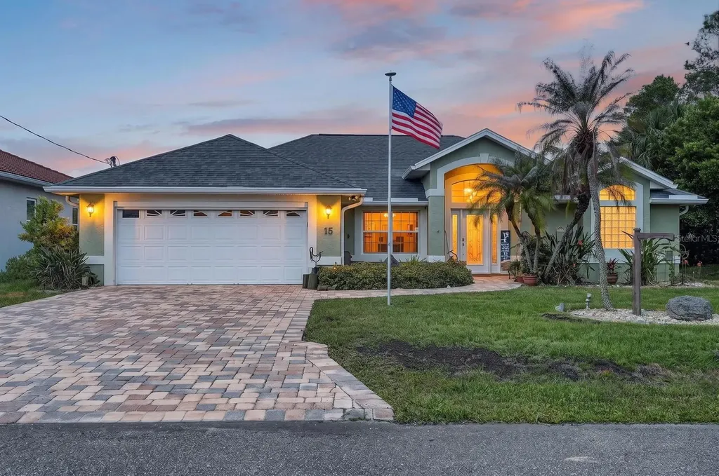 15 Crandon Court Palm Coast FL 32137