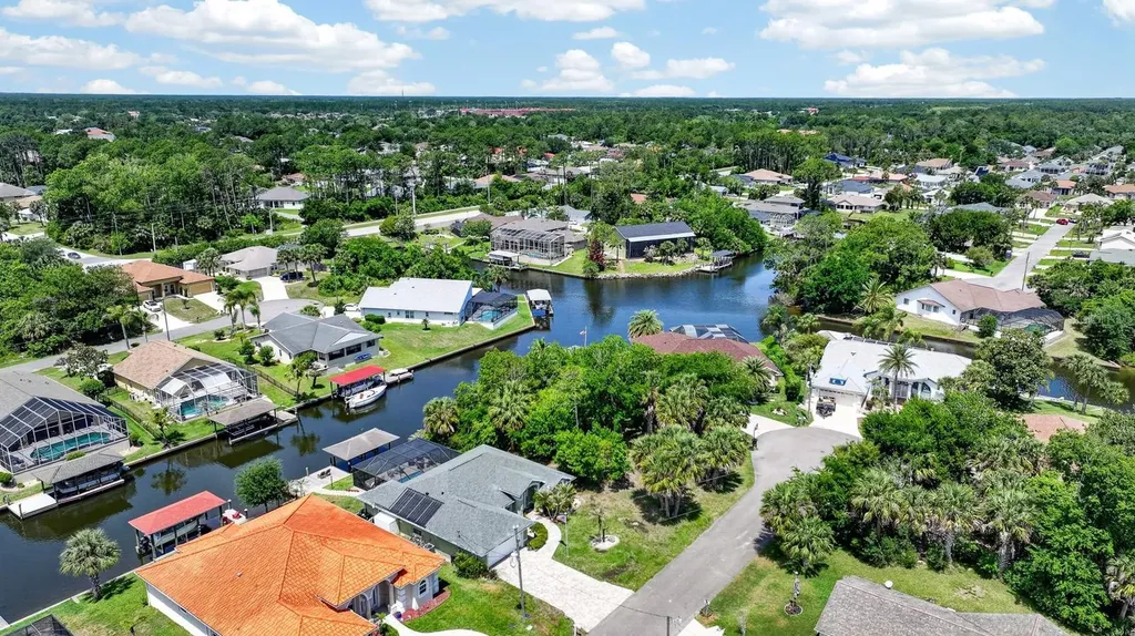 15 Crandon Court Palm Coast FL 32137