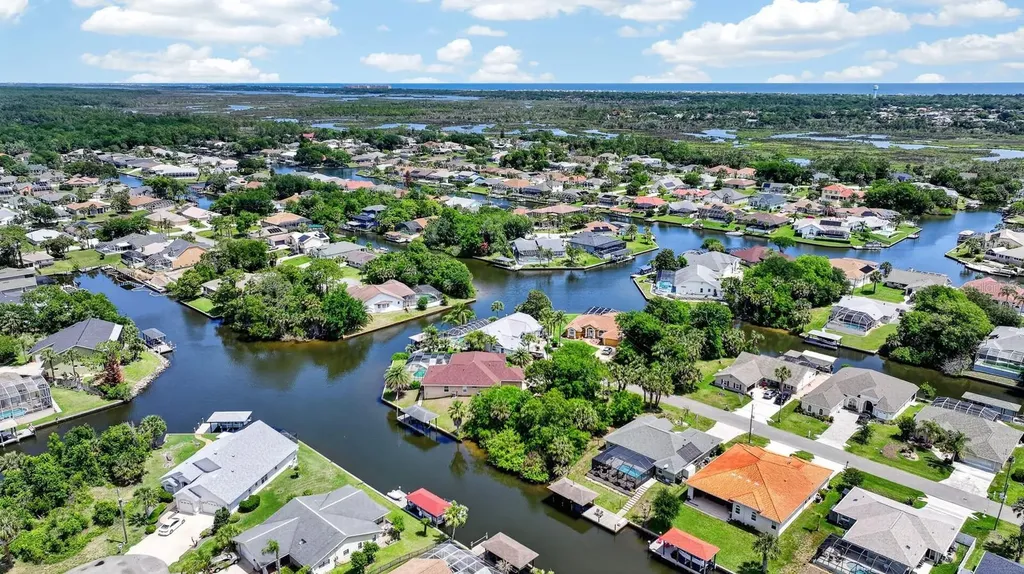 15 Crandon Court Palm Coast FL 32137