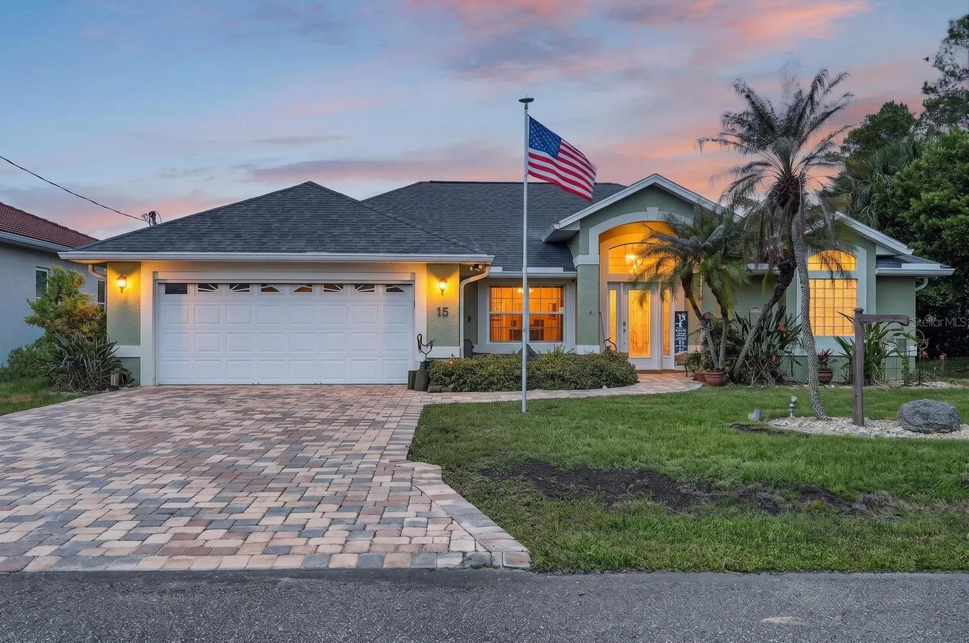 15 Crandon Court Palm Coast FL 32137