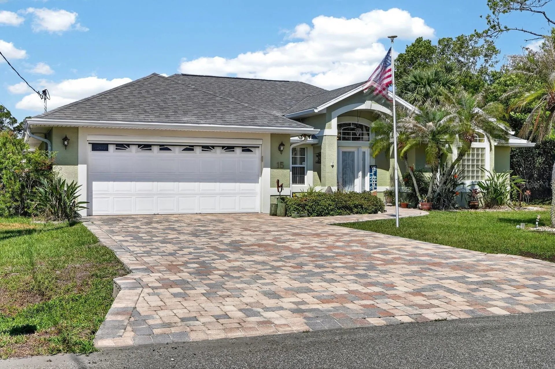 15 Crandon Court Palm Coast FL 32137