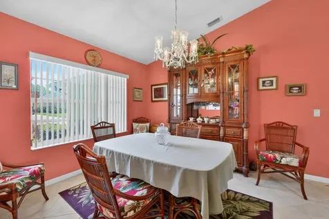 15 Crandon Court Palm Coast FL 32137