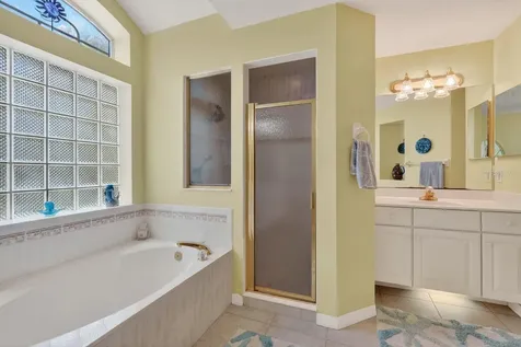15 Crandon Court Palm Coast FL 32137