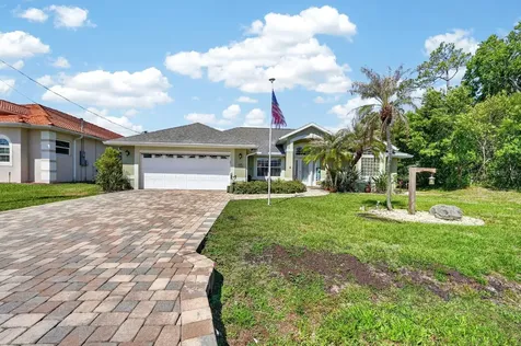 15 Crandon Court Palm Coast FL 32137