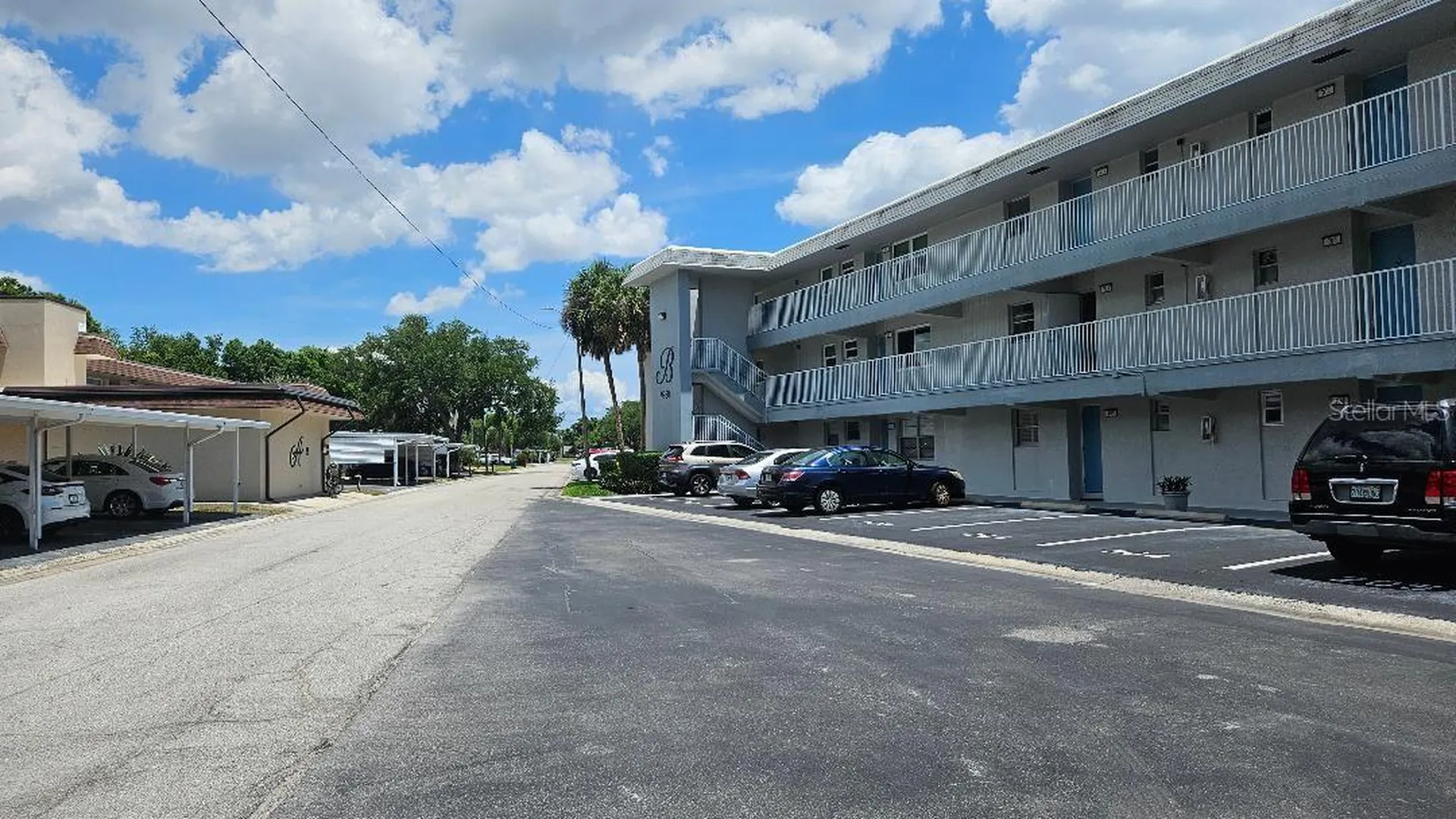 9950 47th Avenue N St Petersburg FL 33708