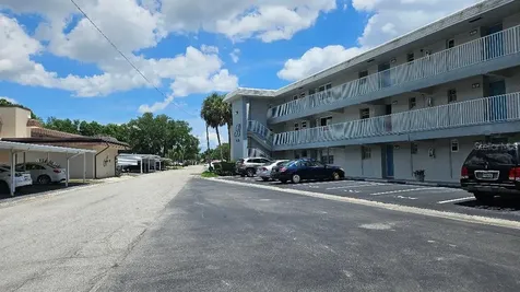 9950 47th Avenue N St Petersburg FL 33708